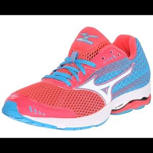 Mizuno Women’s Wave Sayonara 3 Size 9.5